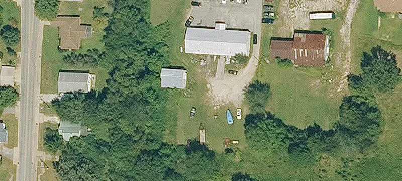 596 Main St