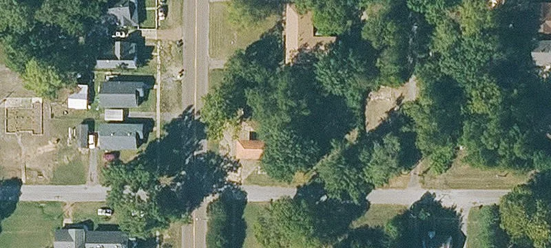615 Main Ave
