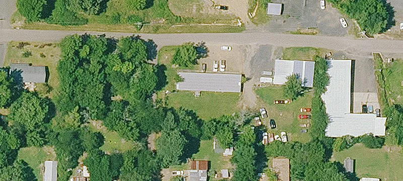 707 Petros Ave
