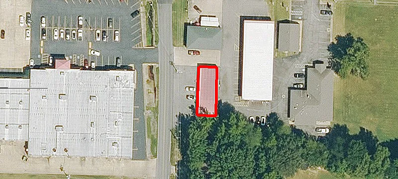 306 Sawmill Rd