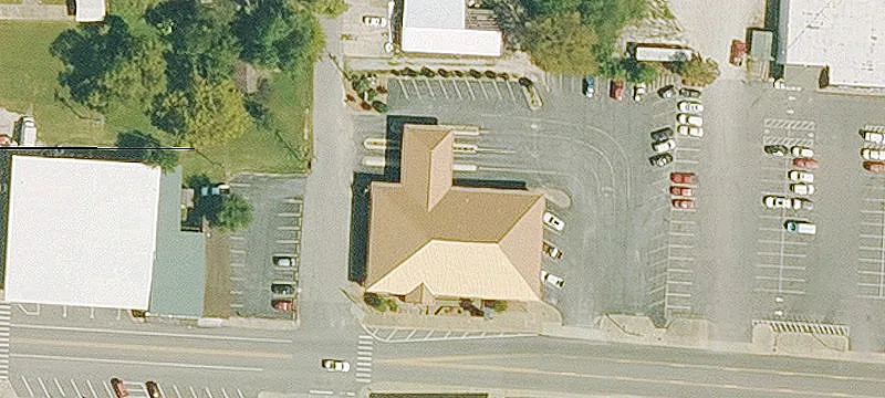 121 Main St