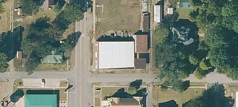 301 Edmonds Ave