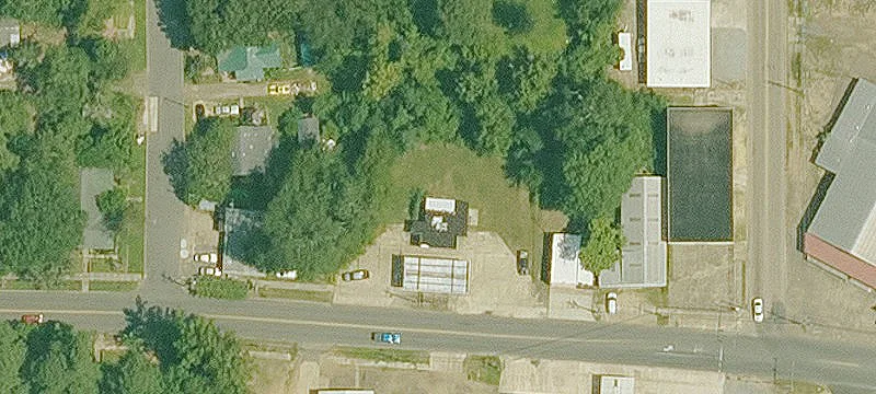1002 Main St