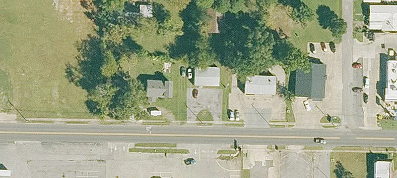 1111 Walnut St
