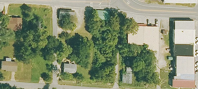 16 Main St