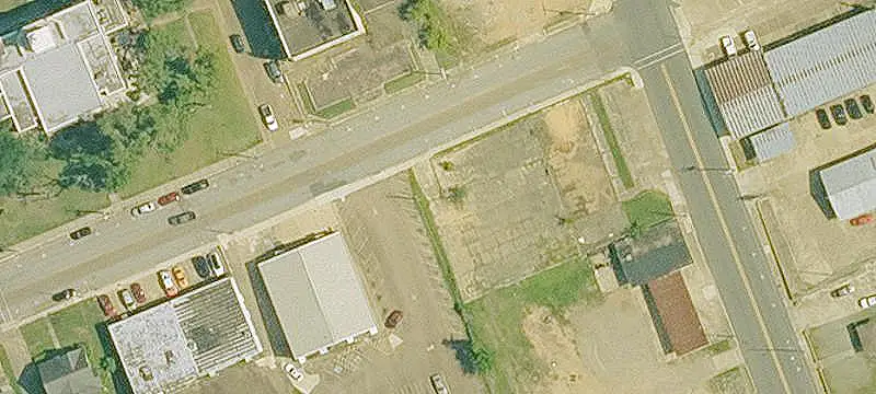 135 Jackson SW St