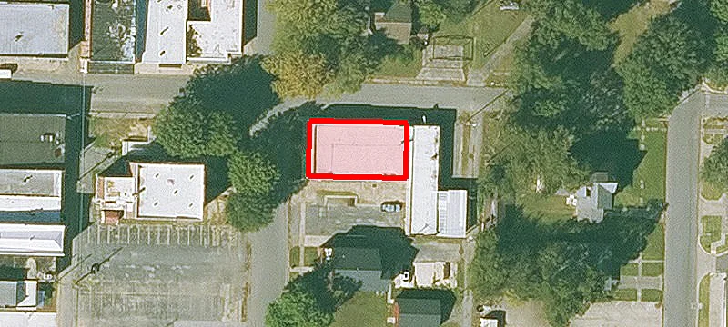 301 College St