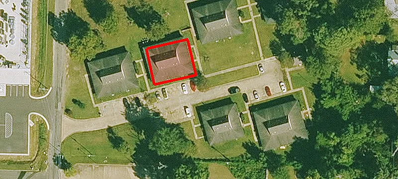 408 Russell St