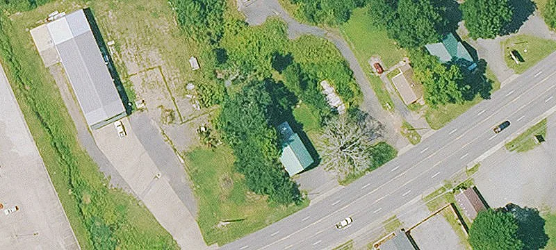 1181 Hwy 71st S
