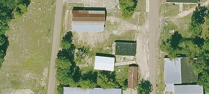 228 2nd St
