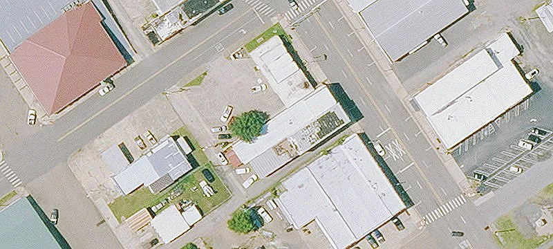 709 Mena St