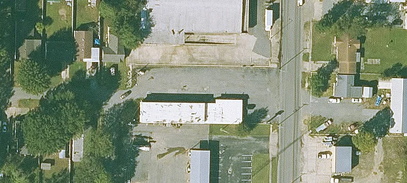 1818 Main St