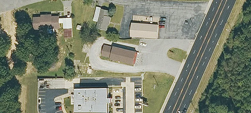 2704 Linwood Dr