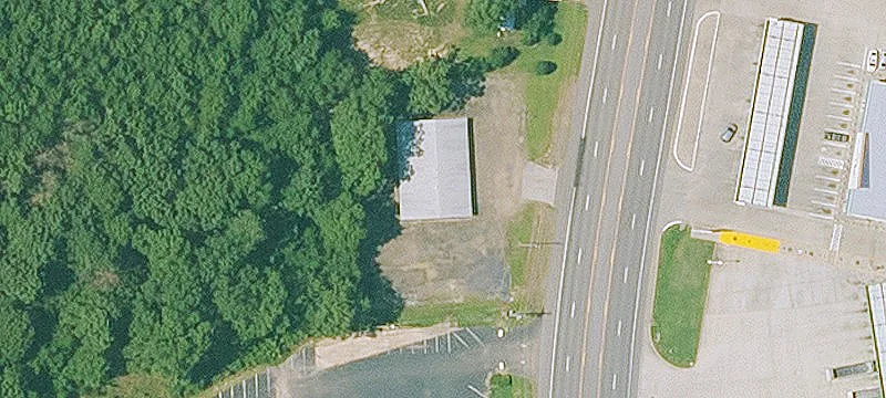 1021 Constitution Ave