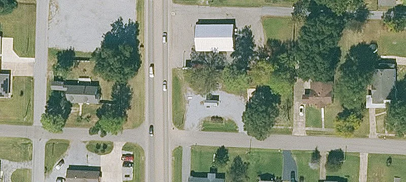 300 Illinois St