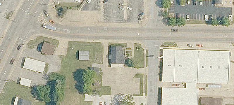 904 Main St
