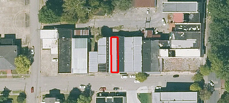 28 Main St