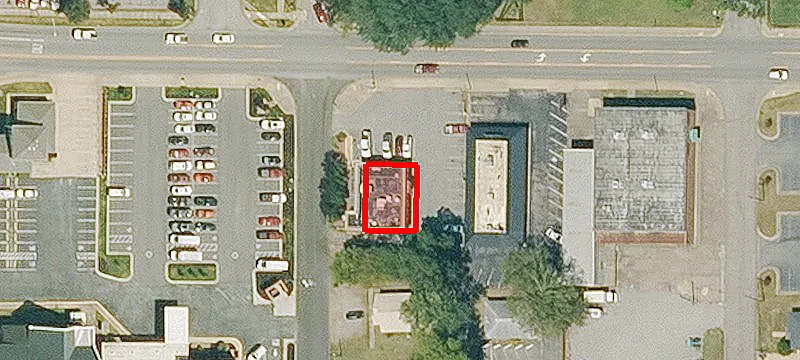 301 Race Ave