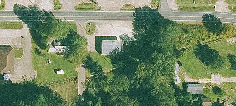 9589 Strong Hwy