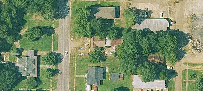 307 Edgewood St