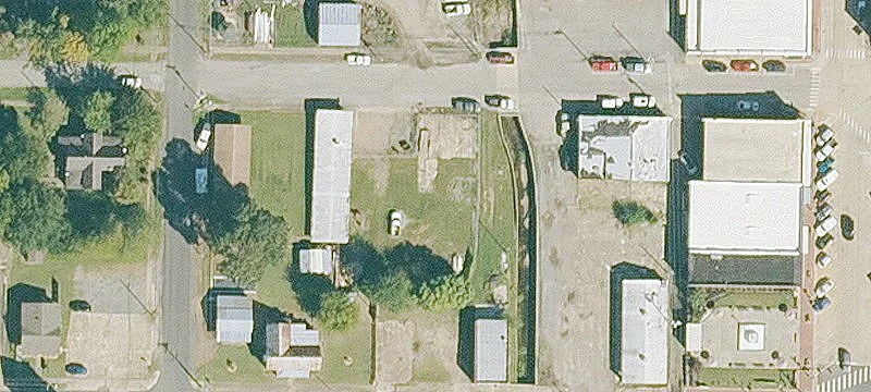 206 Main St