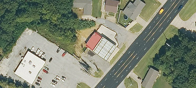 2302 Linwood Dr