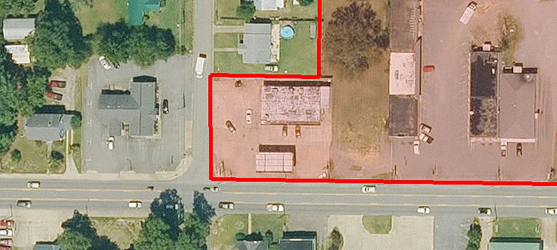 1300 Race Ave