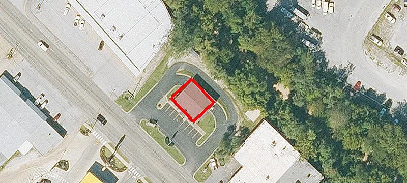 1309 Main St
