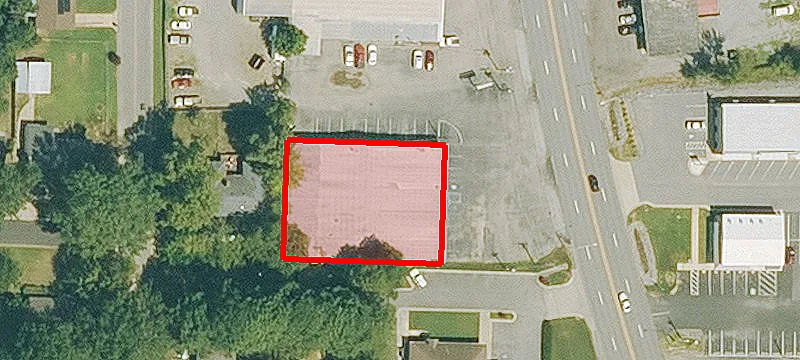 825 Main St