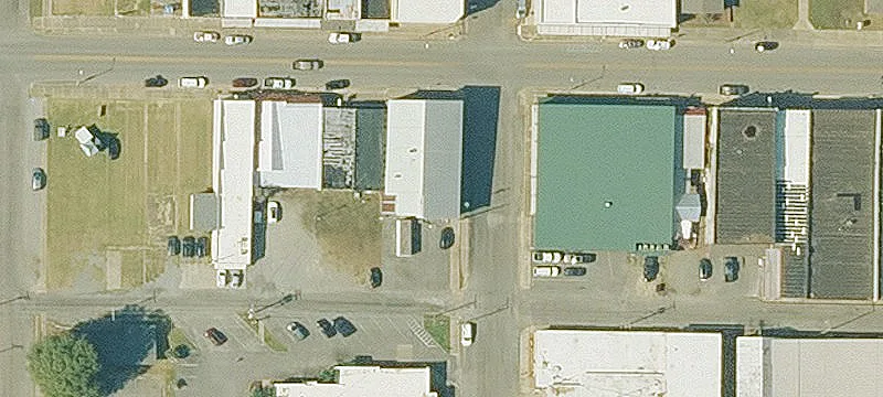 301 Main St