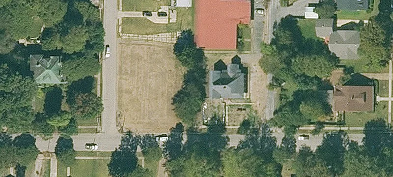 110 Chestnut St