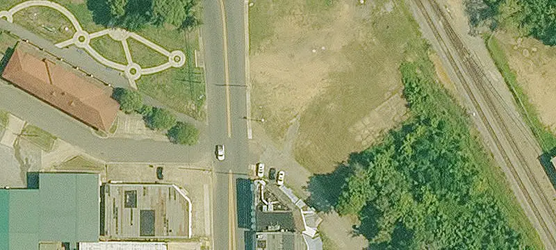 323 Adams Ave