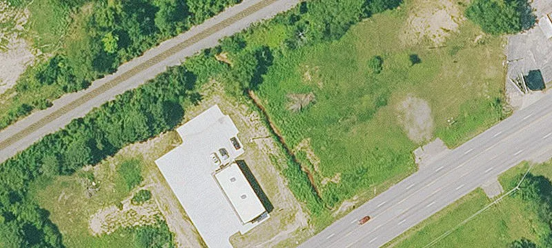 1805 Hwy 71st S