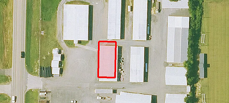 2576 Hwy 71st N