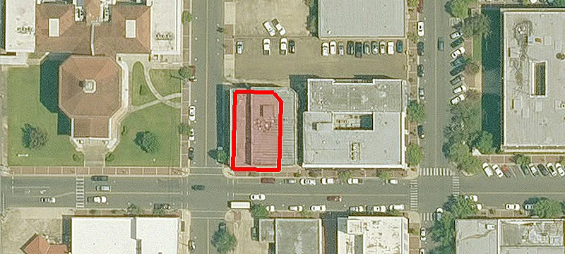 112 Main St