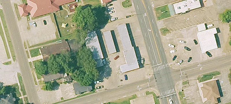 512 Main St