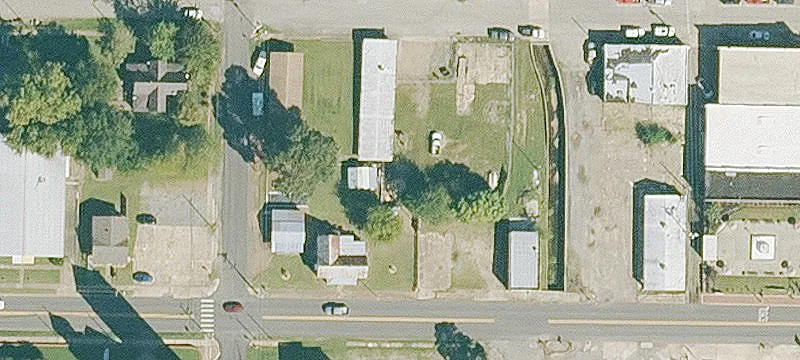 206 Main St