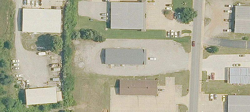 1221 Commerce Dr