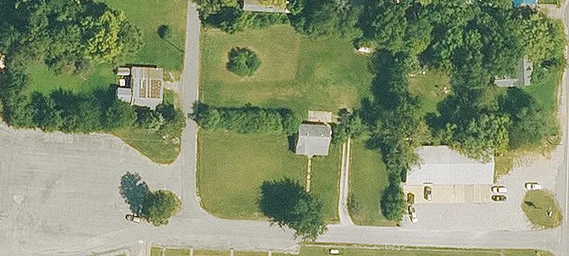 31 School Dr