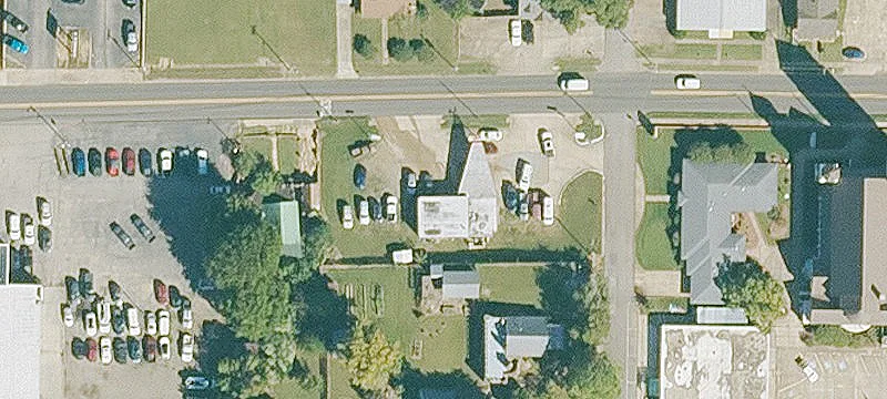 402 Walnut St