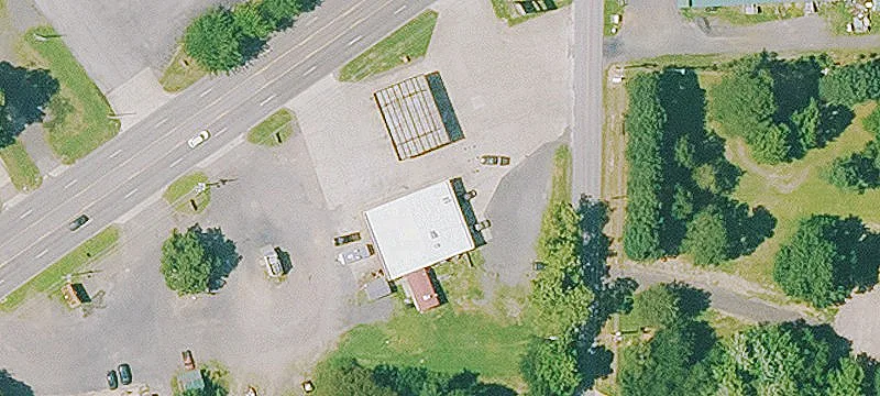 1146 Hwy 71st S