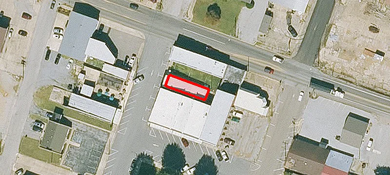 206 Main St