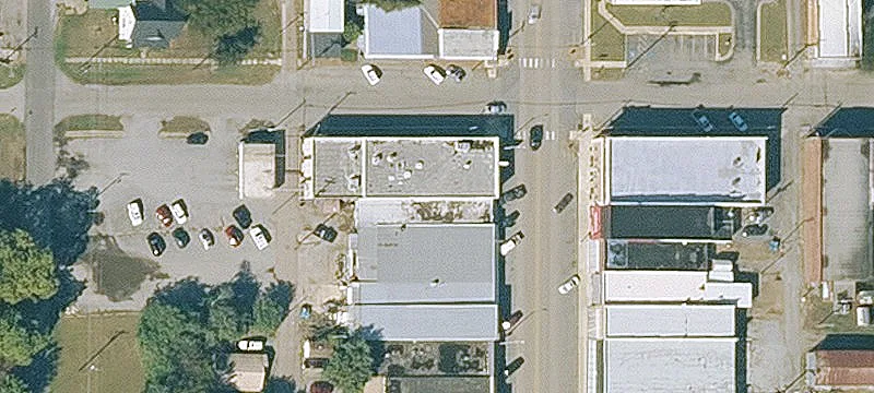 Edmonds Ave