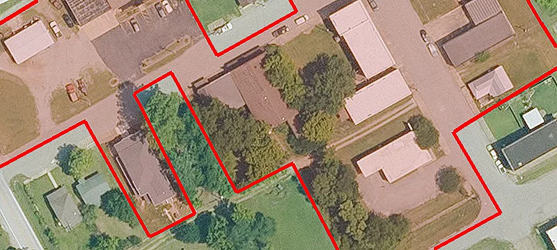 124 Mclean Ave