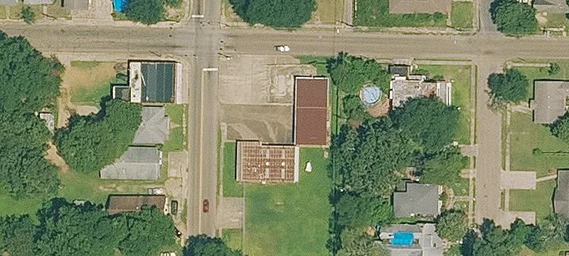 1110 County Ave