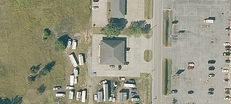 906 Edmonds Ave