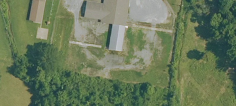 726 Hwy 16th E
