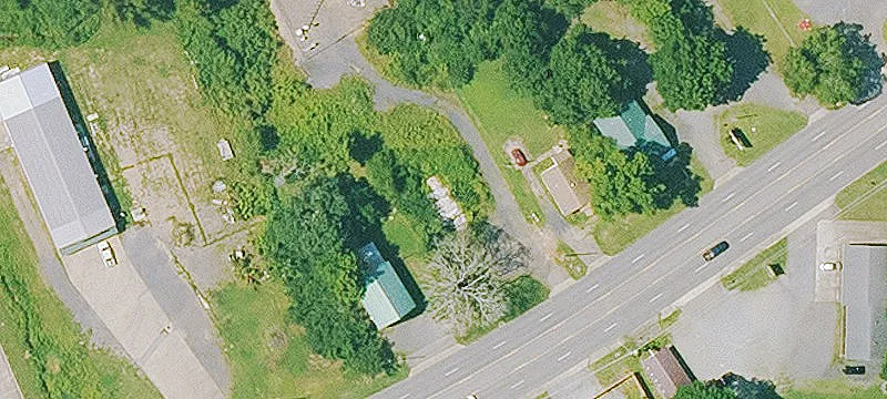 1179 Hwy 71st S
