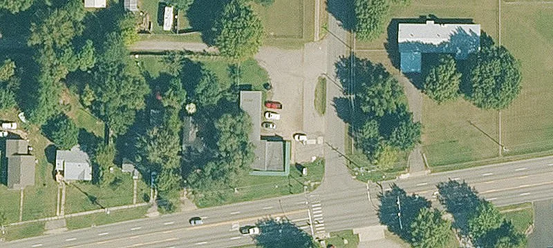 989 Main St