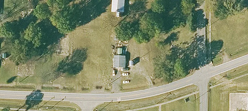820 Main St
